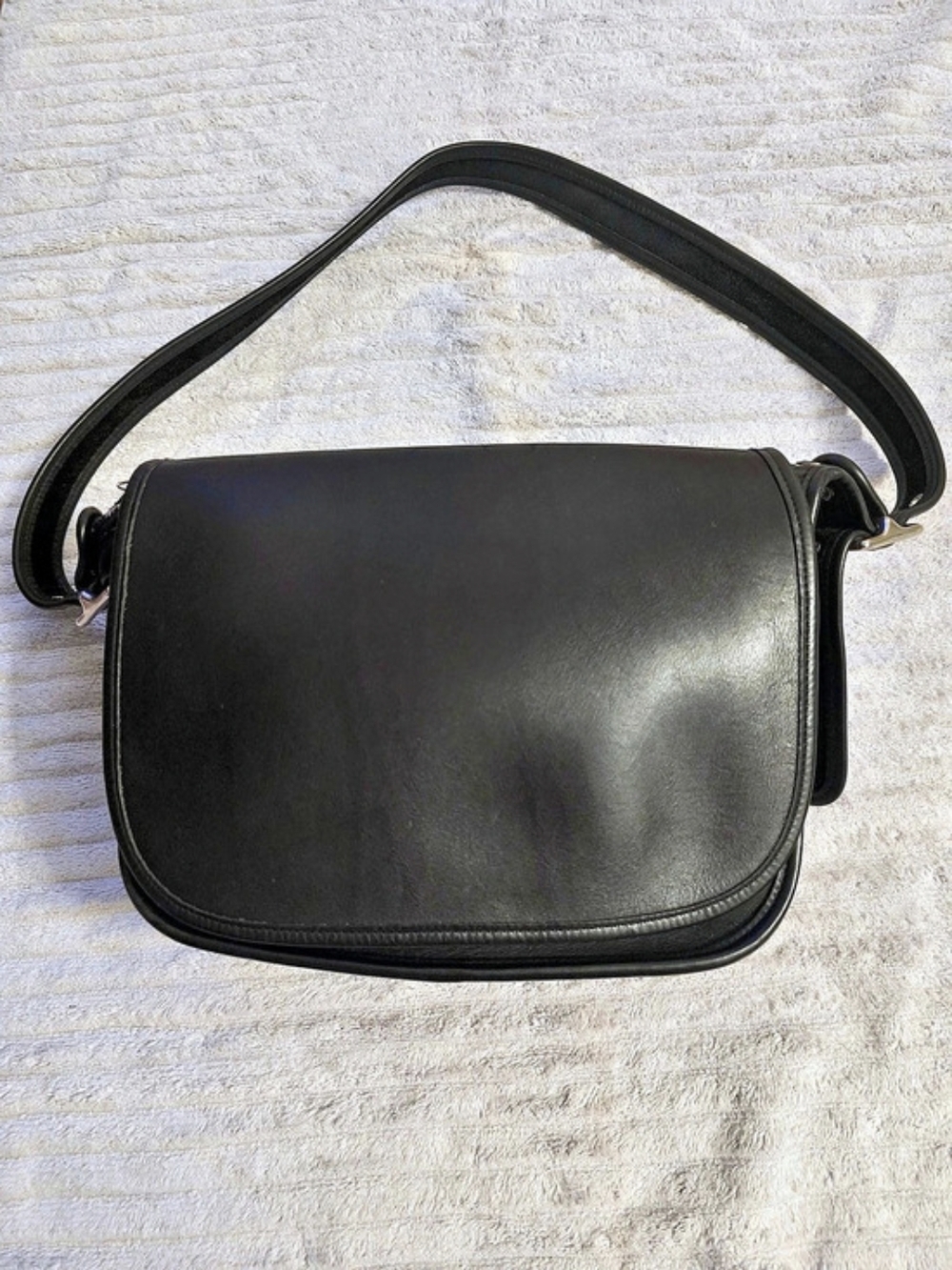 Vintage Coach Patricia’s Legacy Leather Crossbody Bag — Style 9951 (Made in USA)